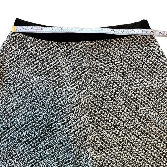 LOFT women's sz XXS a-Line skirt black white woven tweed flare stretch - Picture 5 of 8
